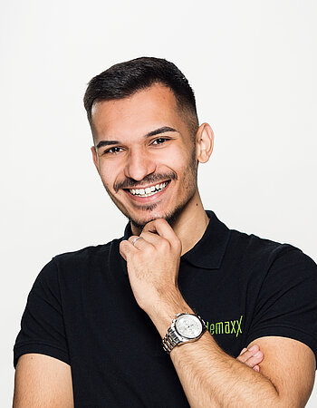 Jetmir Gashi, Dualer Student Marketing